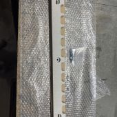 Grid insulation end pieces